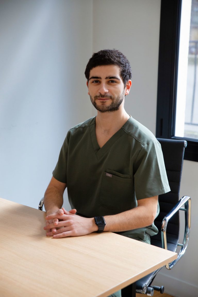 Dr Stephen Serfaty